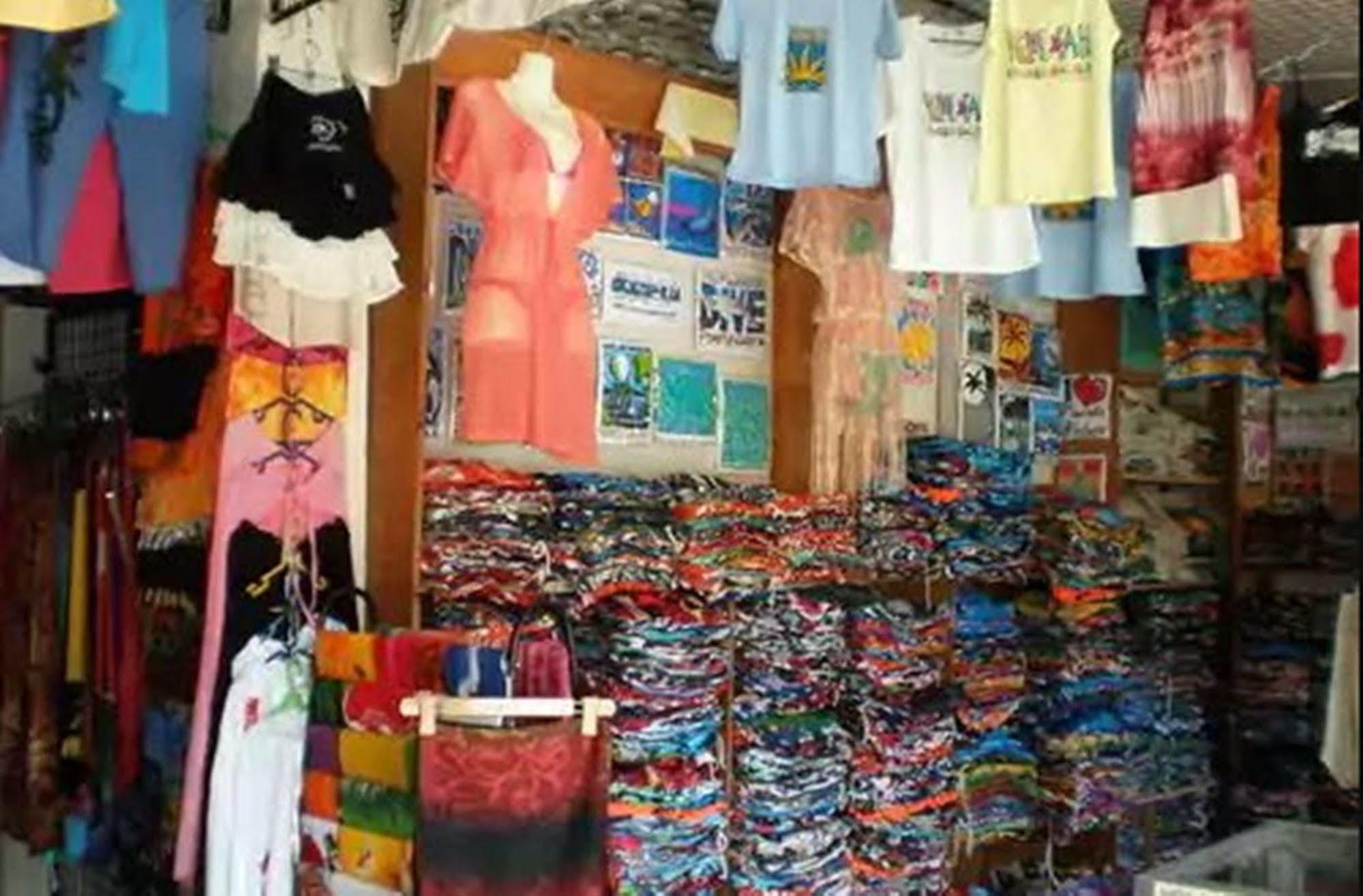 Apartelle De Francesca Puerto Galera Buitenkant foto